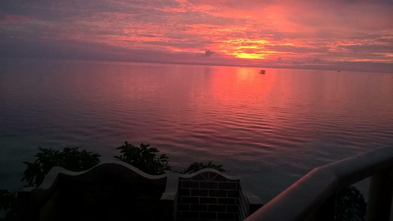 Sunset Vista Sea Front Guest House Union  Exteriér fotografie